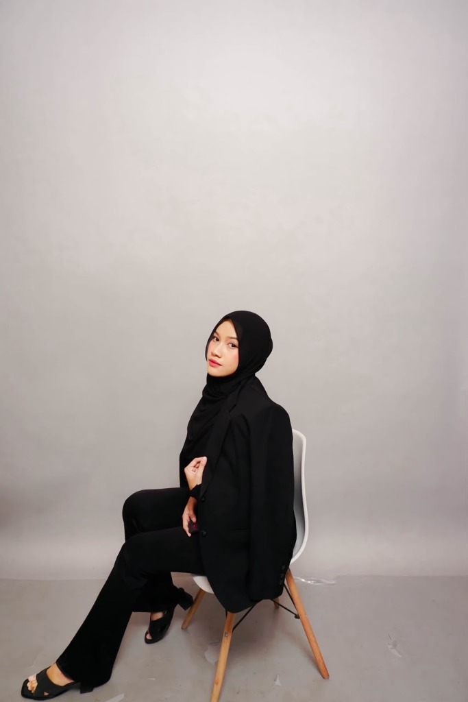 Arlina Faradisa — Marketing Creator & Content Creator
